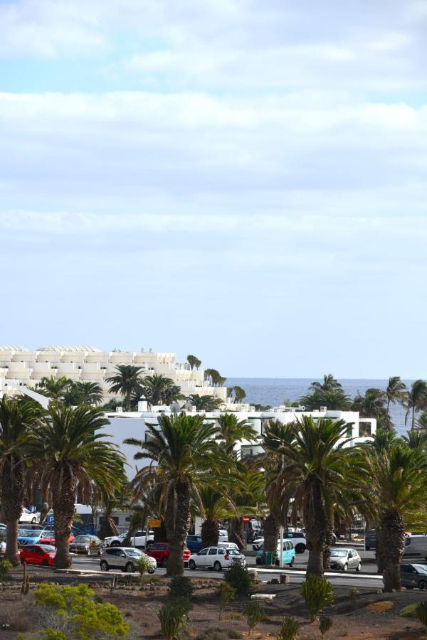 Casa Dragos Leilighet Costa Teguise Eksteriør bilde